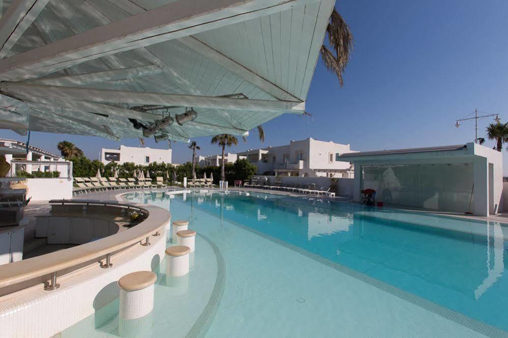 Blue Marine Apartments إيسبيكا المظهر الخارجي الصورة