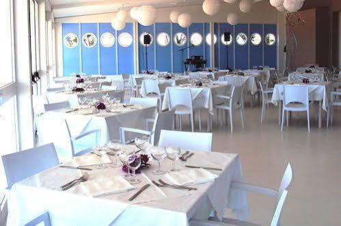 Blue Marine Apartments إيسبيكا المظهر الخارجي الصورة